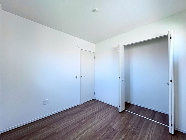 この部屋だれの部屋にしようかな、なんて会話を現地で楽しんでください。 