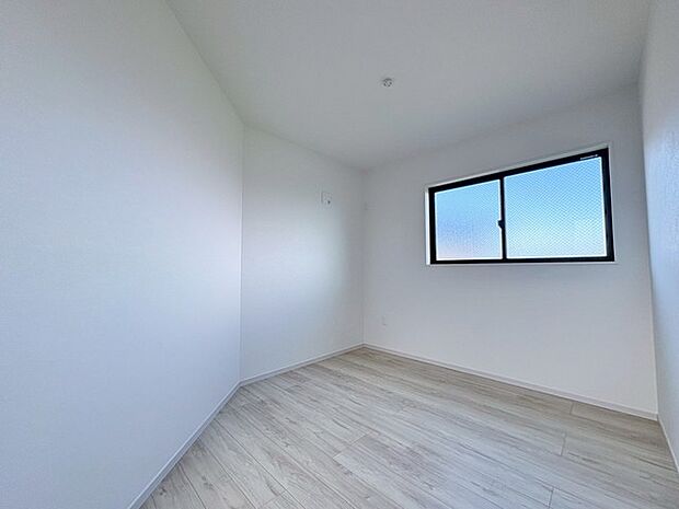 この部屋だれの部屋にしようかな、なんて会話を現地で楽しんでください。