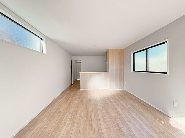 家族団らんの時間も増えそうな、くつろぎのLDK。