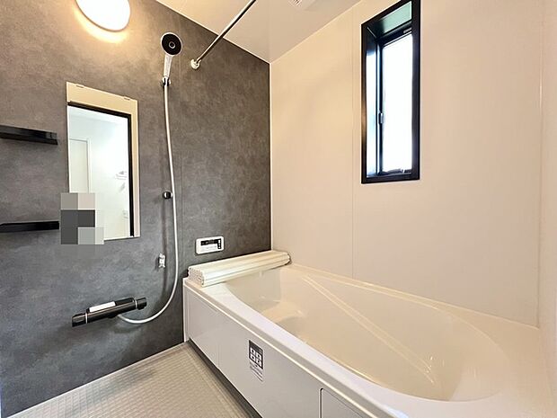 広々1坪タイプのゆったり浴室ユニット。 