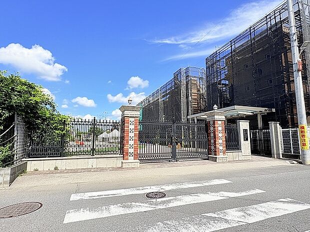 大袋幼稚園（80m）