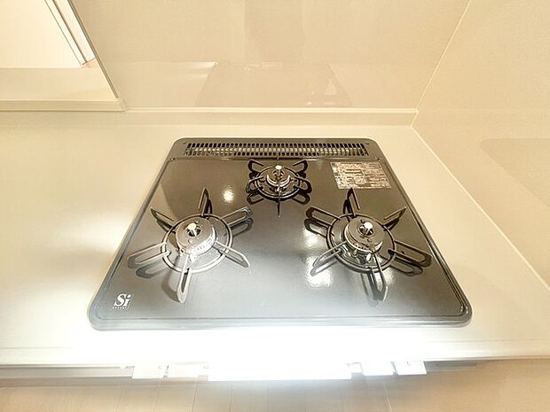 3つの熱源で、お料理も捗りそうなガスコンロ。 