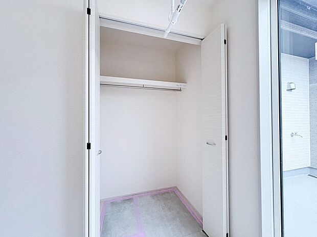 部屋ごとに設けた収納は、住みやすさへのこだわり。