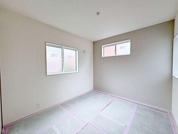 この部屋だれの部屋にしようかな、なんて会話を現地で楽しんでください。