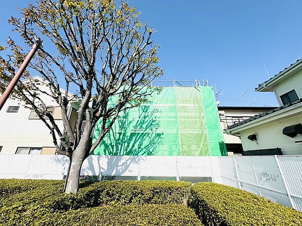 閑静な住宅地で、小さなお子様がいるご家族にも安心。 