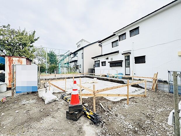 同じグレードで建てられた最寄りの完成物件を、参考にご覧になれます。