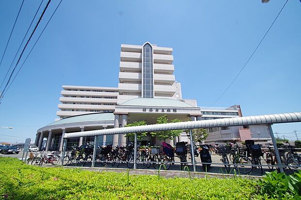 越谷市立病院 越谷市立病院 （740m）