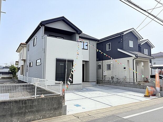 北側隣地は駐車場で建物がありません。