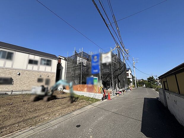 同じグレードで建てられた最寄りの完成物件を、参考にご覧になれます。