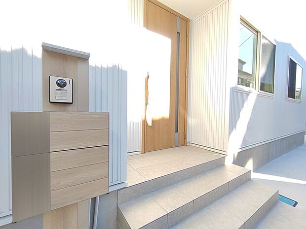 ナチュラルな雰囲気のエントランス