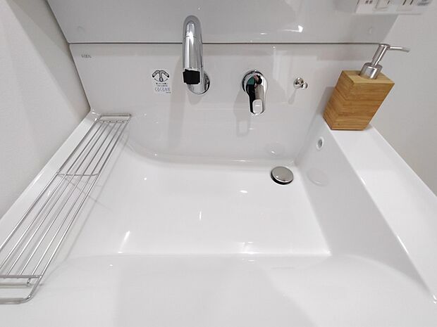 お手入れのしやすい水栓