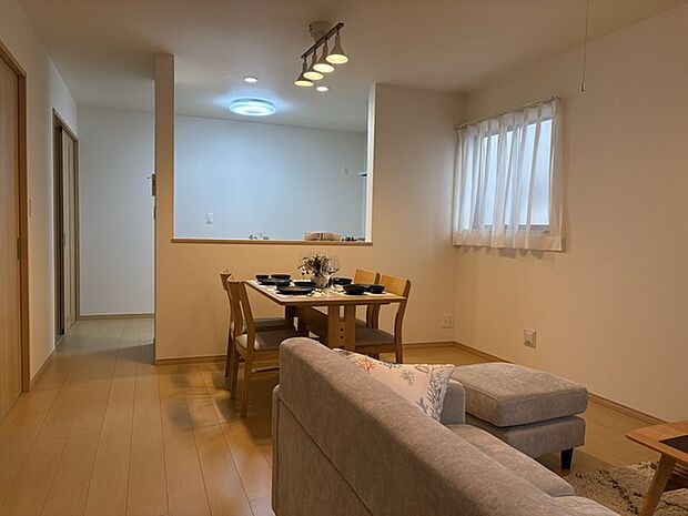 温かみのある空間で、穏やかな時間が流れます。