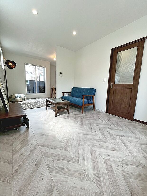 家族が自然に集りそうな広さが魅力のLDK。