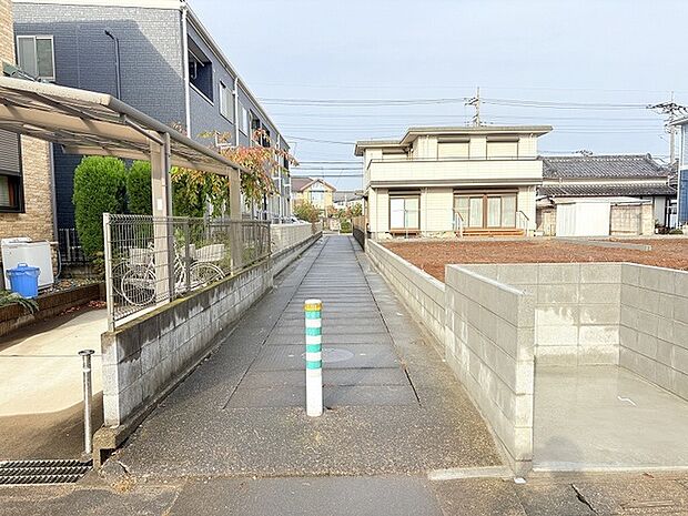 隣接する通路部分