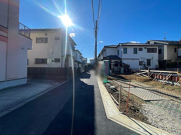 閑静な住宅地で、小さなお子様がいるご家族にも安心。 