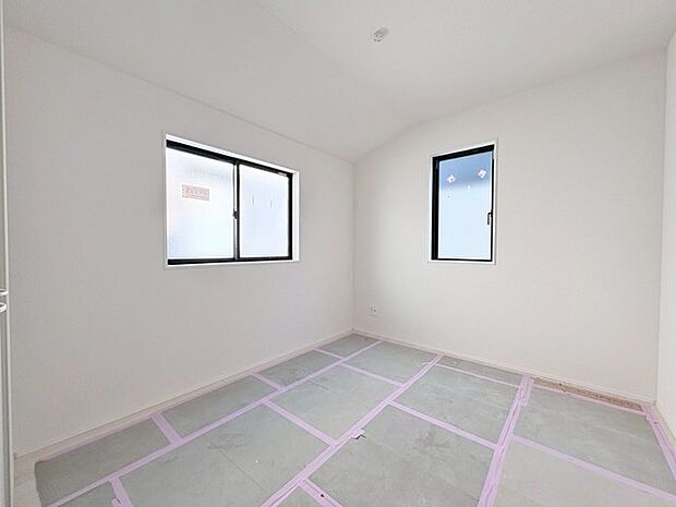 清々しい白で統一された、穏やかな空間