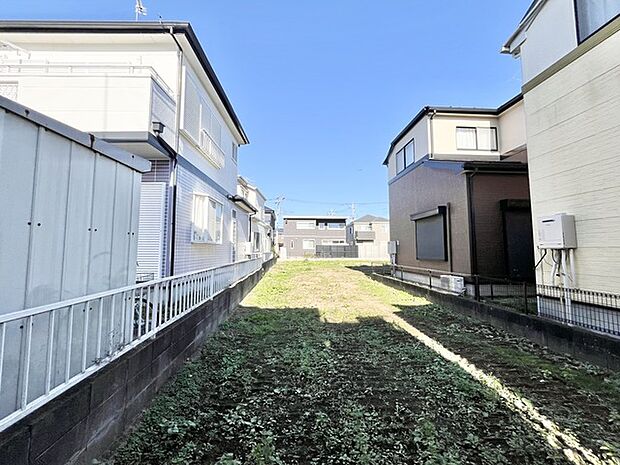 同じグレードで建てられた最寄りの完成物件を、参考にご覧になれます。
