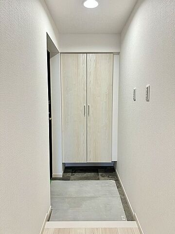 玄関 ヴェルビュせんげん台ステーションプラザ 2階/-