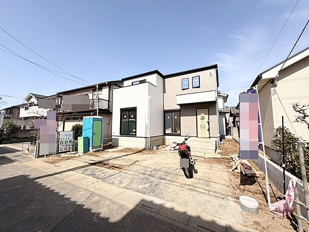 新しい暮らしが始まる、開放感のある街並みに佇む住まい