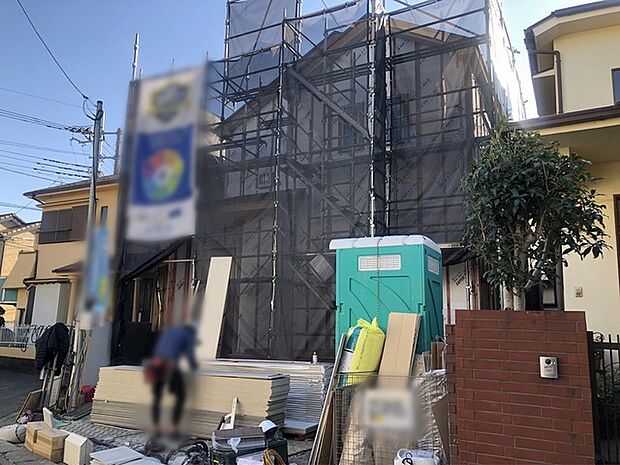 基礎から完成済みの住まいまで、各工程をご確認いただけます。