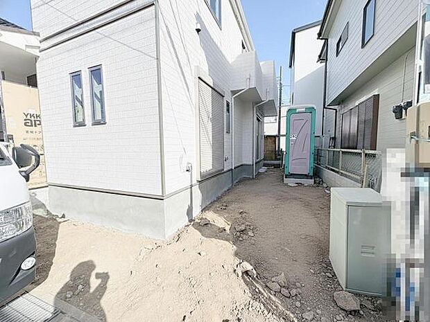 静かな環境に映える、清潔感あふれる住まい。