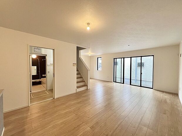 家族団らんの時間も増えそうな、くつろぎのLDK。