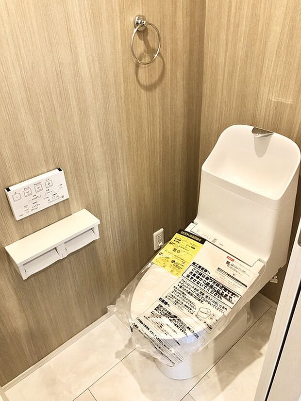 清潔好きには欠かせないウォシュレット機能付き。 