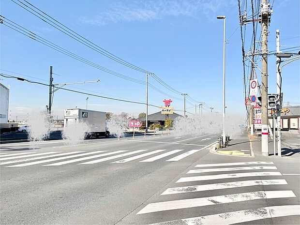 肉のマンセイ越谷店(400m)