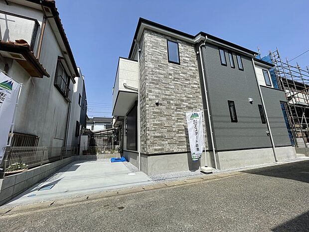 モダンな佇まいが、日々を心地よく彩る住まい。