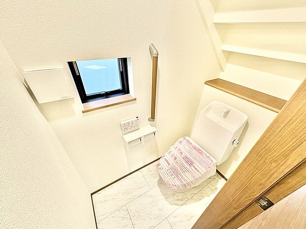 新築戸建てなら今や標準装備は当たり前。気持ちいいウォシュレット機能。