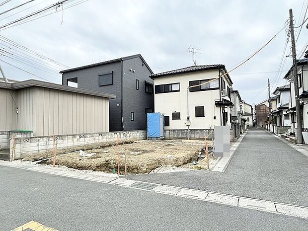 基礎から完成済みの住まいまで、各工程をご確認いただけます。