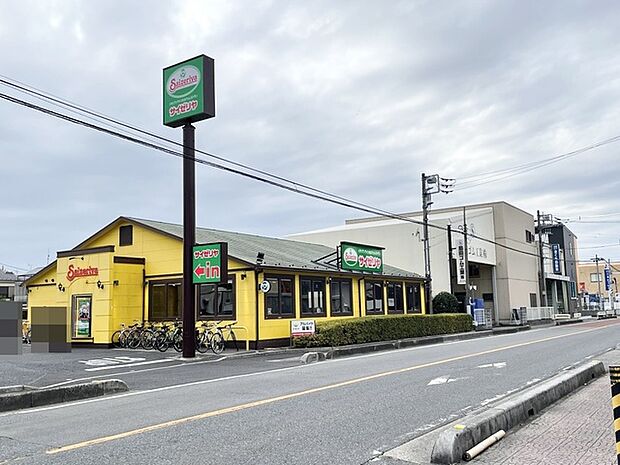 周辺の商業施設