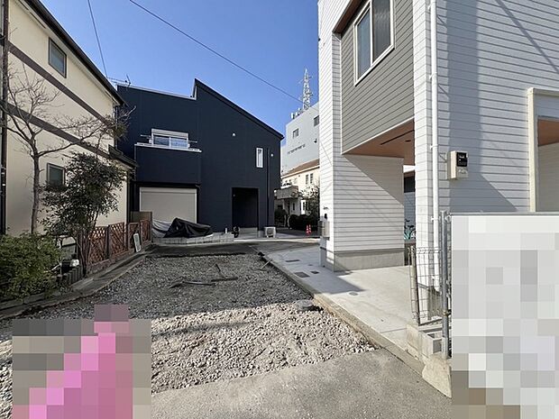 車の通りも少ない閑静な住宅地。子育てにも、第二の人生にも。