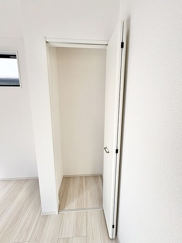 爽やかな風が通り抜けるような、心地よい空間が広がります。