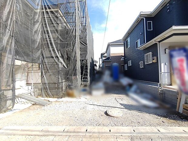 並列2台駐車可能