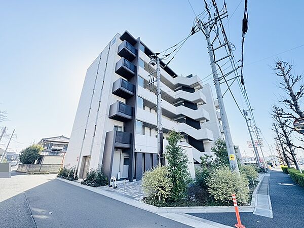 日当たりの良い、広々とした空間が心地よい暮らしを演出します