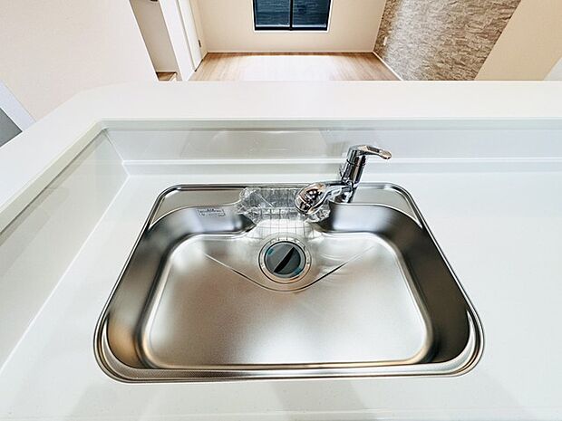 清潔感あふれる水回りが、日々の暮らしを心地よく彩ります。