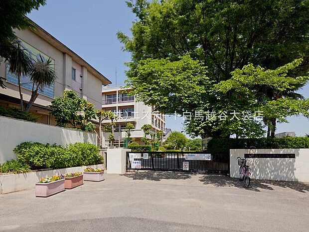 越谷市立大袋北小学校(196m)