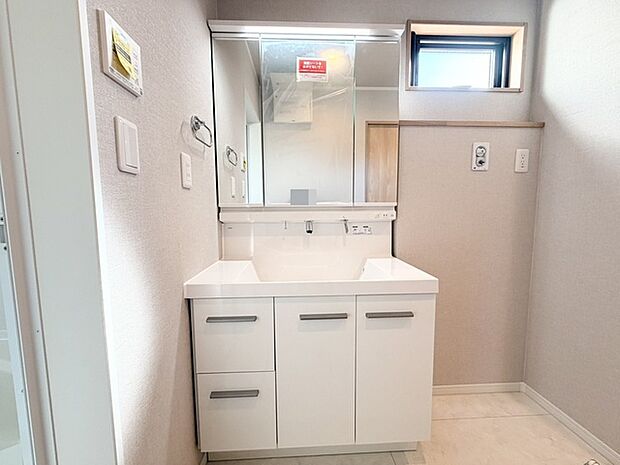 洗練されたデザインが、日々の暮らしに心地よさを添える空間