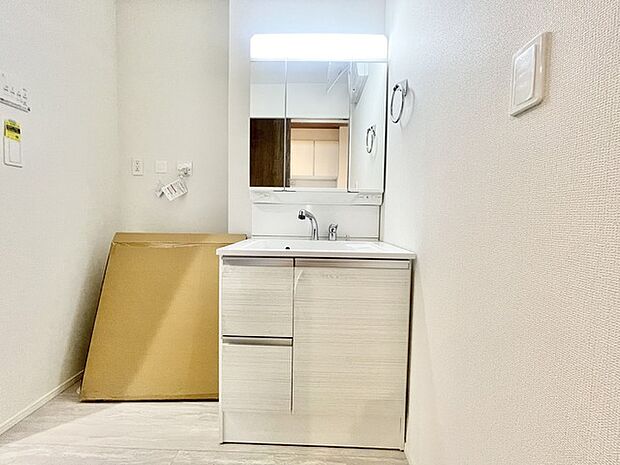 清潔感あふれる空間が、毎日の始まりを心地よく彩ります