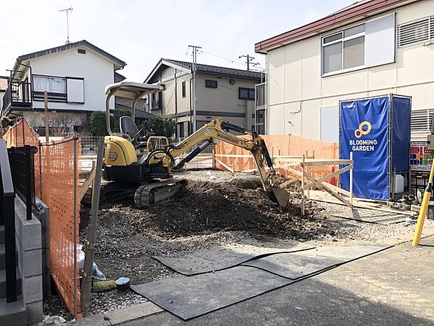 こちらは一棟のみの現場となります。お気軽にお問い合わせください。