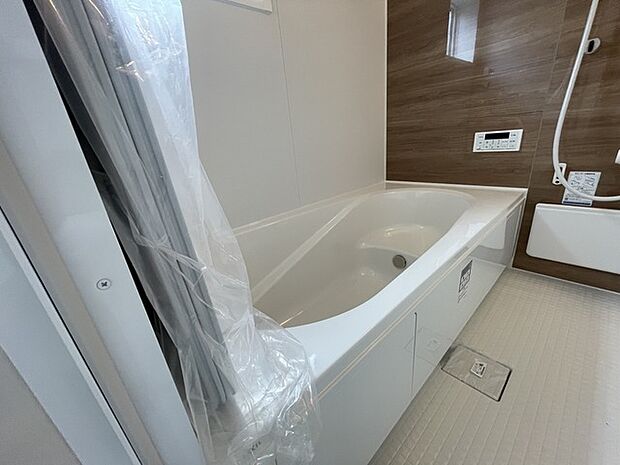心身を解きほぐすような、落ち着きと清潔感に満ちた心地よい水回り空間。