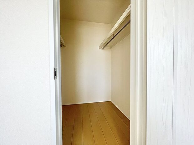 日々の暮らしを整える、すっきりと無駄のない洗練された空間が心地よいゆとりを生み出します。