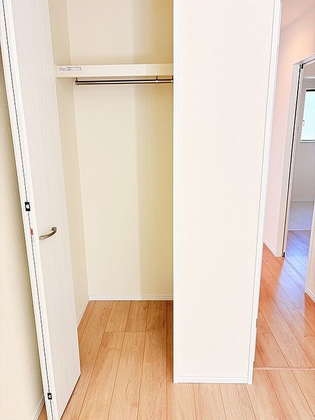 1階洋室クローゼット