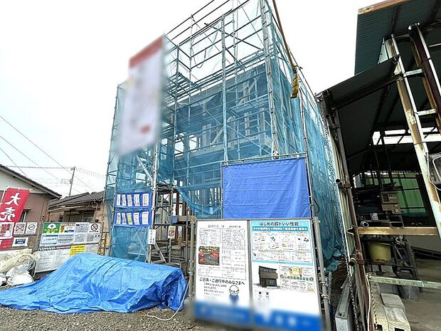 基礎から完成済みの住まいまで、各工程をご確認いただけます。