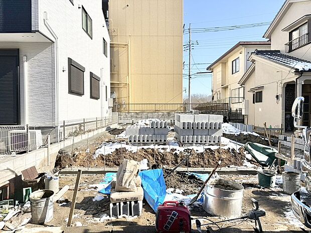 新しい始まりを感じさせる、未来への礎が築かれる場所。