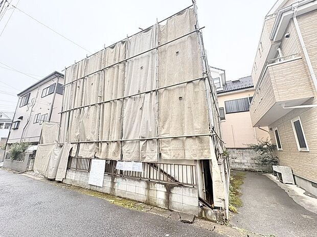 閑静な住宅地で、小さなお子様がいるご家族にも安心。