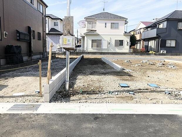 奥まった立地ながら、その分通行人等の目にも触れにくい建物配置。