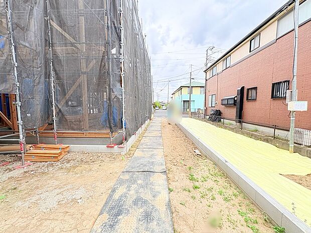 建物側からの駐車スペース。