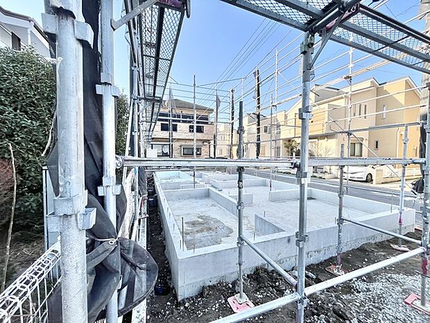 未来への期待を予感させる、力強い基盤がここにあります。